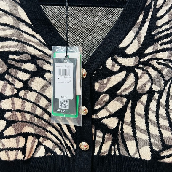 NWT Guess Posie Sweater Jacquard Cardigan Size XS. Black and Cream. - Picture 6 of 10